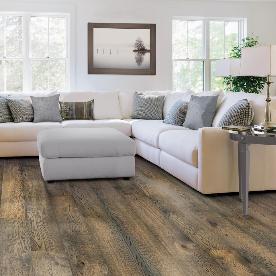 Flooring Stow